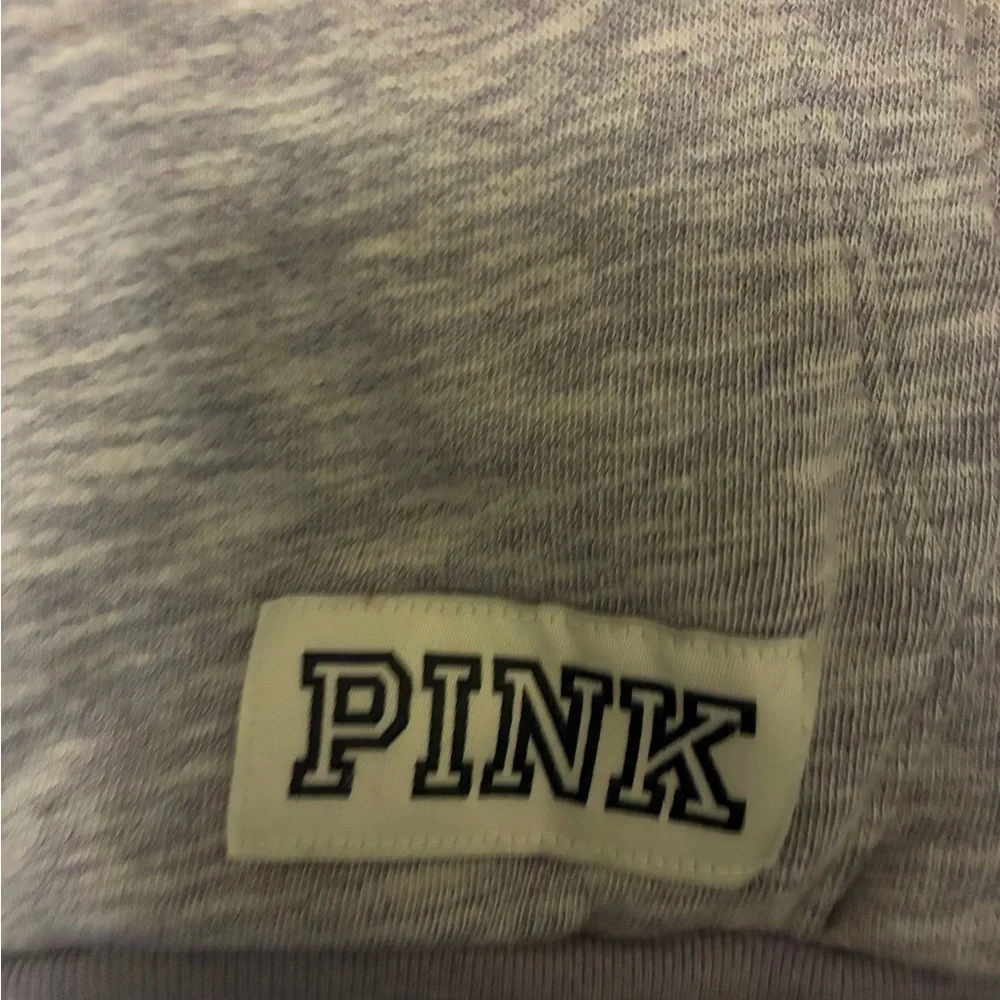 Victorias Secret comfortable zip
